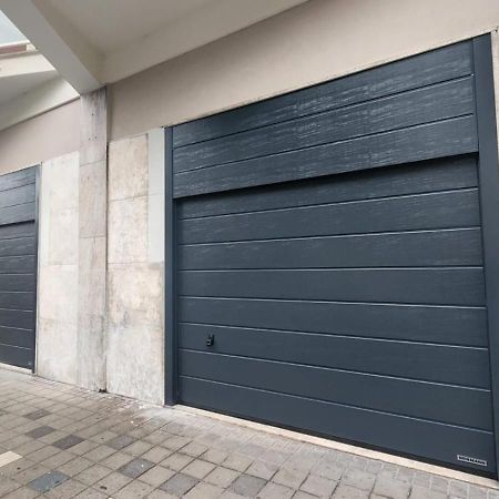 Luxury Penthouse With Sea View - City Center Pescara Exterior photo