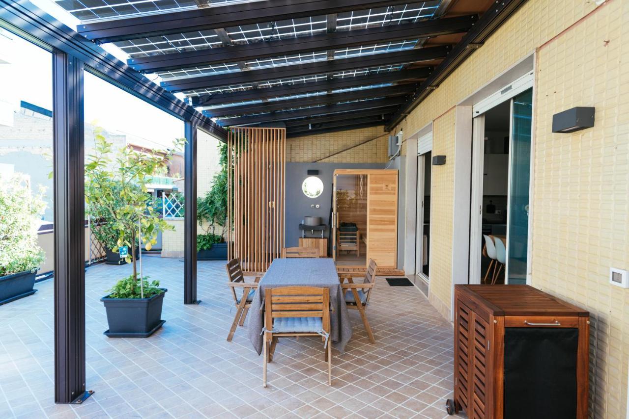 Luxury Penthouse With Sea View - City Center Pescara Exterior photo